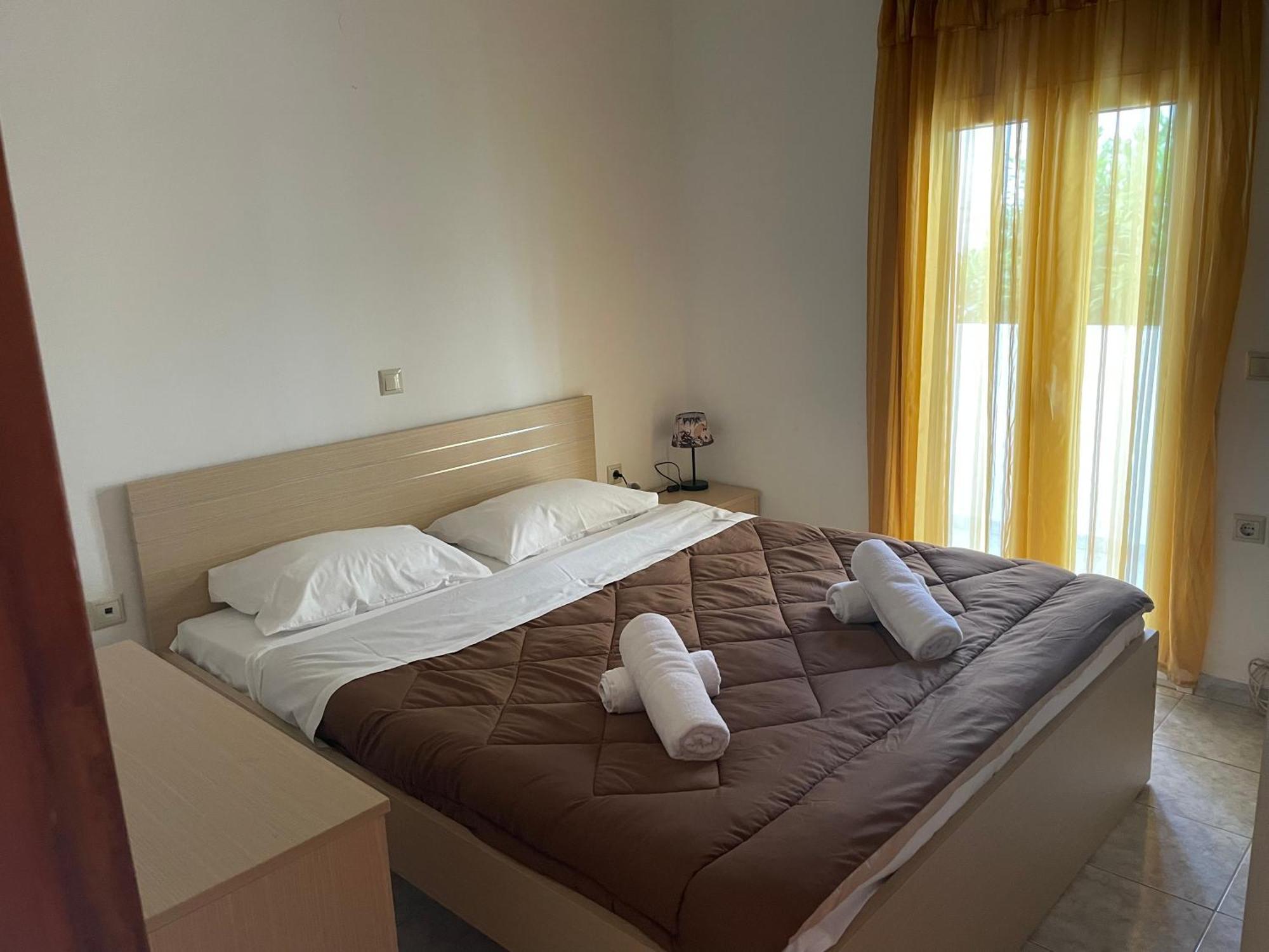 Blue Sky Apartments Makry Gialos  Exterior photo